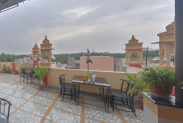 Rooftop Restaurant at Hotel Raman Palace