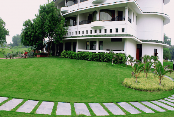 Spill Over Lawns at Gulmohar Greens Golf & Country Club