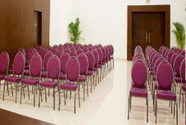 Evoma Business Hotel