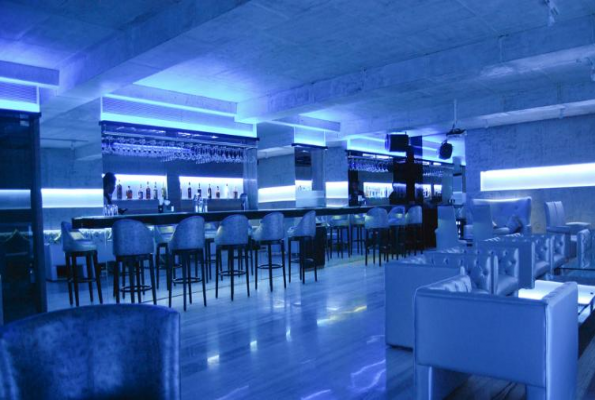 ICE LOUNGE WITH BAR at Hotel Hardeo