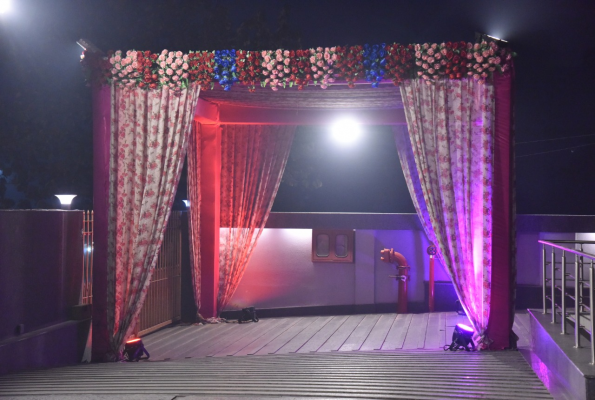 Elara Banquet