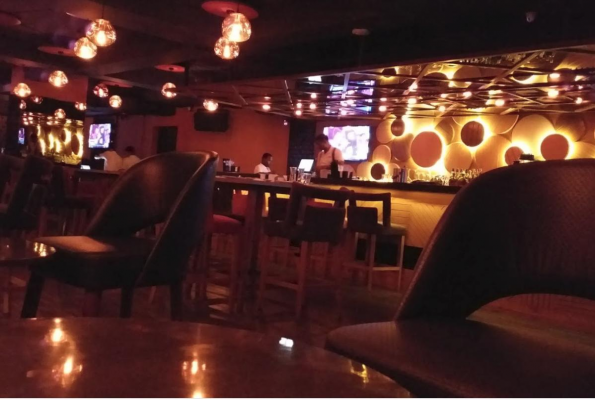 Mojo Lounge Bar at Aauris