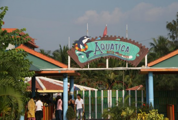 NIAGRA LAWN at Aquatica