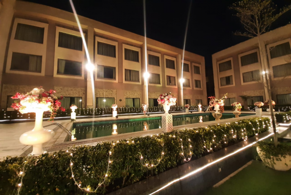 Tivoli Grand