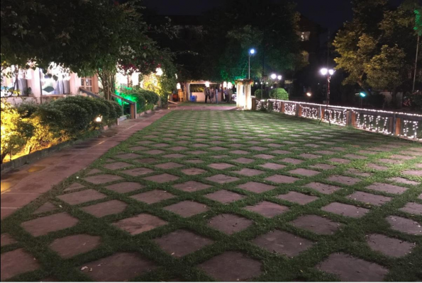 Main Lawn Full Rear at The Tollygunge Club