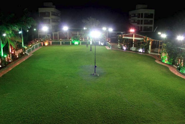 Party Lawn at Manali The Resort