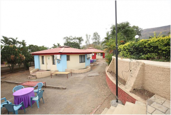 Giriraj Hill Resort 3