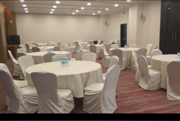 Meeting Room II at Crowne Plaza