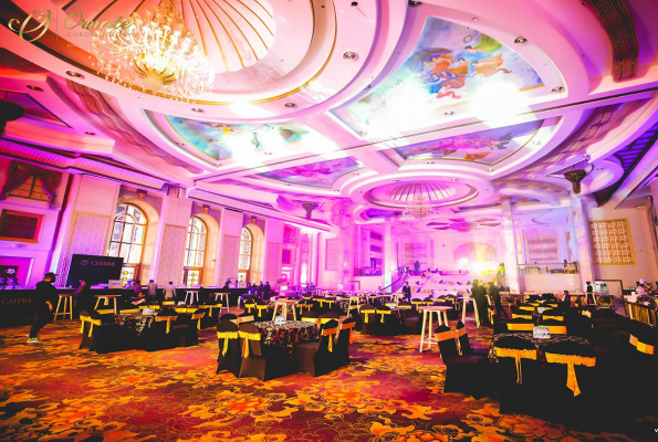 Hall & Lawn at Ornate Banquets