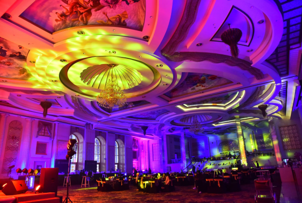 Hall & Lawn at Ornate Banquets