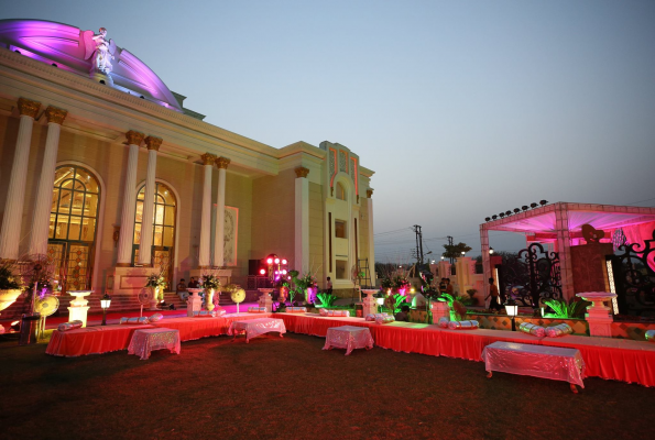 Lawn at Ornate Banquets