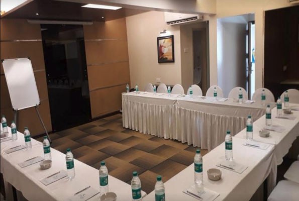 Hotel Utsav Deluxe 2