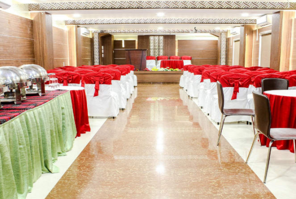 Hall at Hotel Grand Parkway
