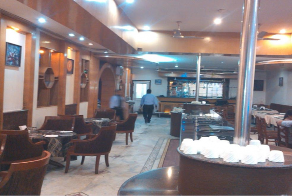 Multi Cuisine Restaurant at Hotel Delite