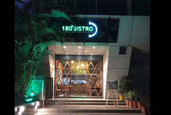 180 Bistro