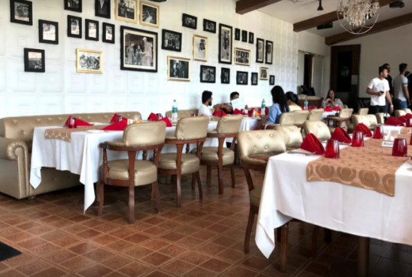 Dinning Muti Hall at Della Resorts