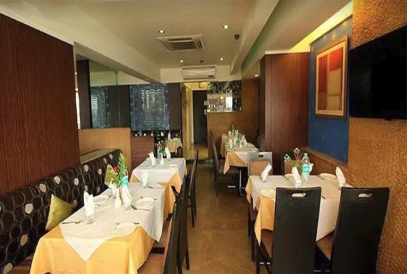 Restaurant at Sampoorna Hotel