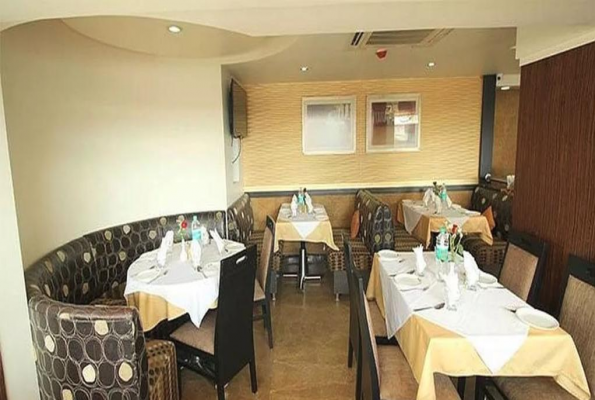 Restaurant at Sampoorna Hotel