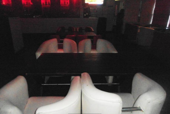 Empire Lounge