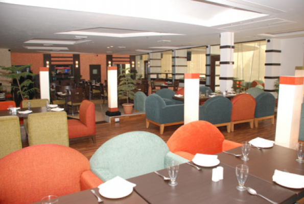 Lounge Bar at Noida Golf Course