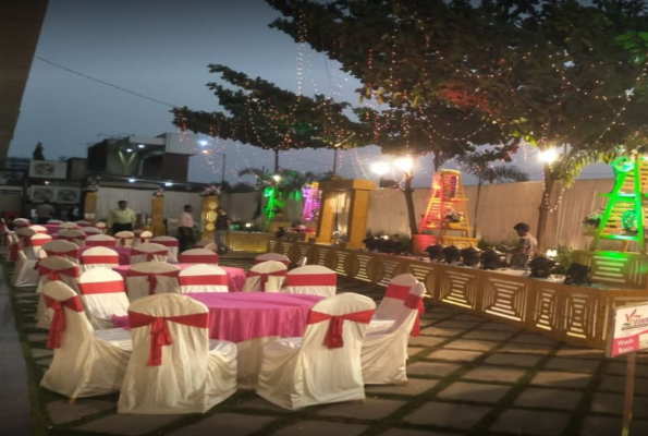 Lawn at Tithee Banquets