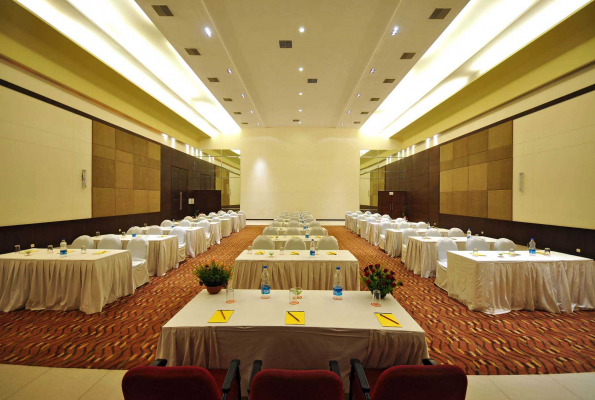 Banquet Hall at Shri Lohana Samaj