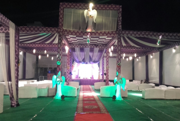 L Elegant The Royal Banquet