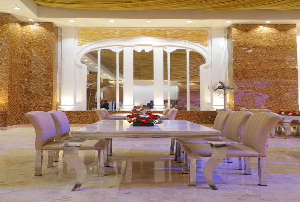L Elegant The Royal Banquet