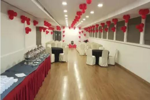 Banquet Hall at Hotel Noida Suites