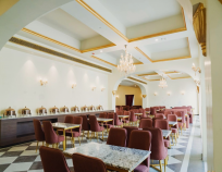 Restaurant at undefined