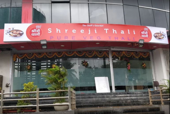 Resturant at Shreeji Thali