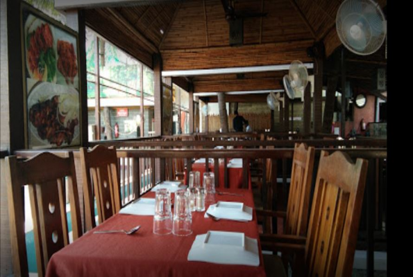 Resturant at Hotel Amit Garden