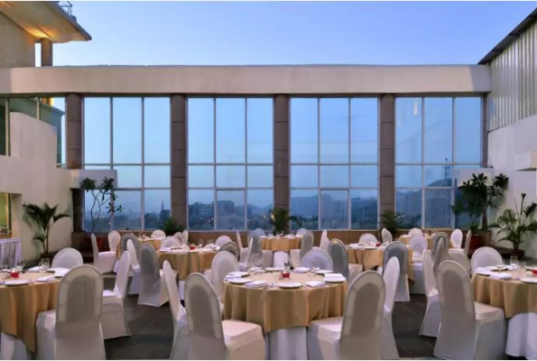 Majestic Court Sarovar Portico