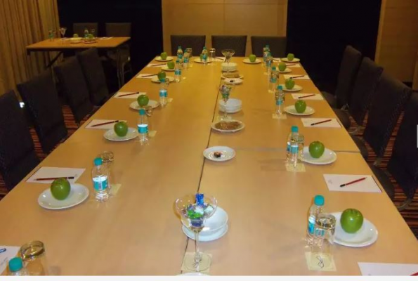 Majestic Court Sarovar Portico