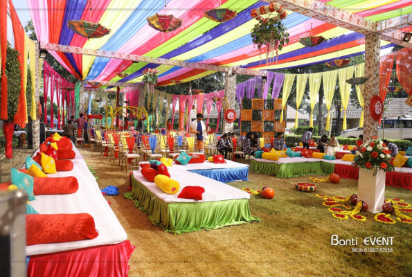 Club Garden at Shri Radha Brij Vasundhara Resort And Spa