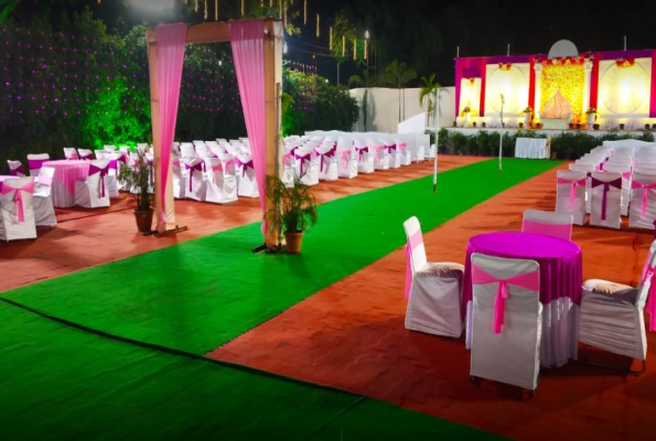 Party  Lawn at Jehangir Baugh Wedding Hall