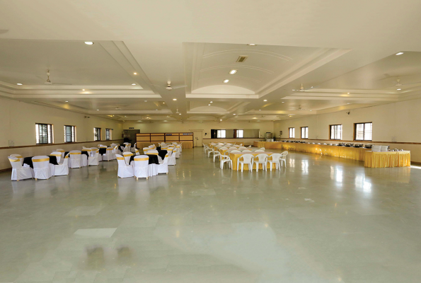 Hall 2 at Kakade Palace