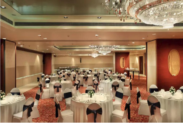 Regal I at Mahagun Sarovar Portico Hotel