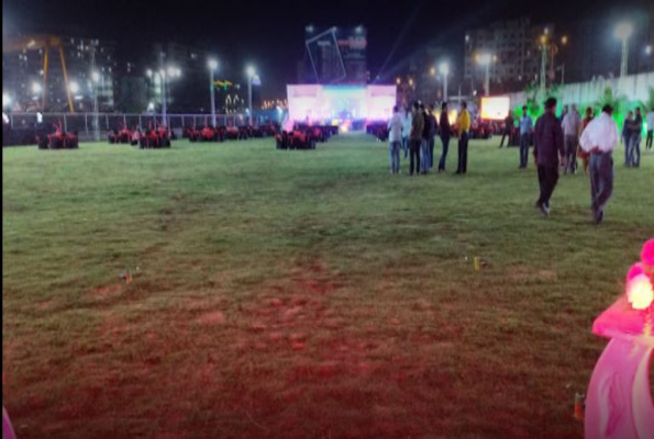 Party  Lawn at Royal Lawns