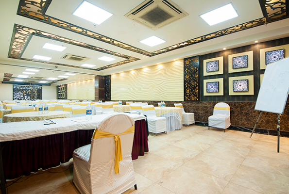 Banquet Hall at Hotel Le Cadre