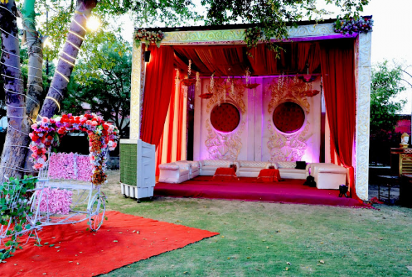 Fountain Garden at Singh's Eden Garden