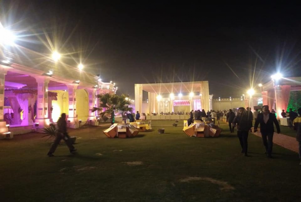 Lawn at Deewan Palace