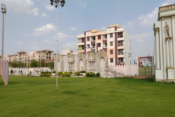 Lawn at Raj Aangan Resort