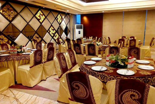 Arista Palace And Hotels