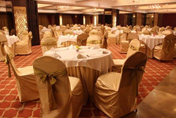 Golden Leaf Banquet