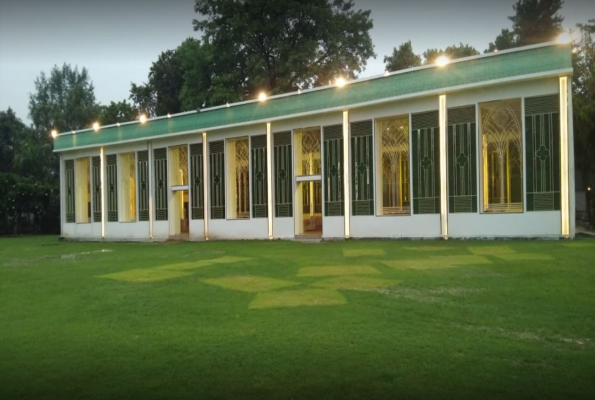 Hall 1 & Lawn at The Uttsav