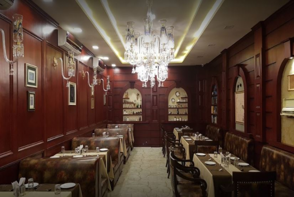 Restaurant at Fanooz Restaurant & Banquet