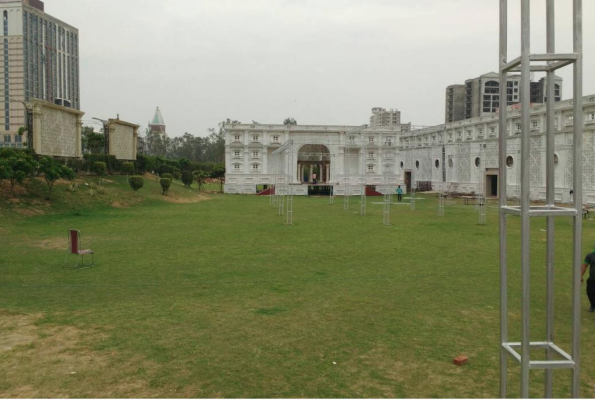 Seven Heaven Party Lawn