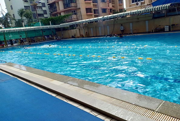 Swimming Pool at Renaissance Federation Club