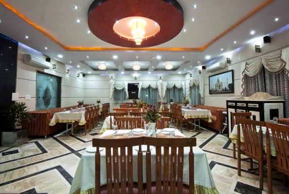 Mehfil Restaurant at Sun Hotel